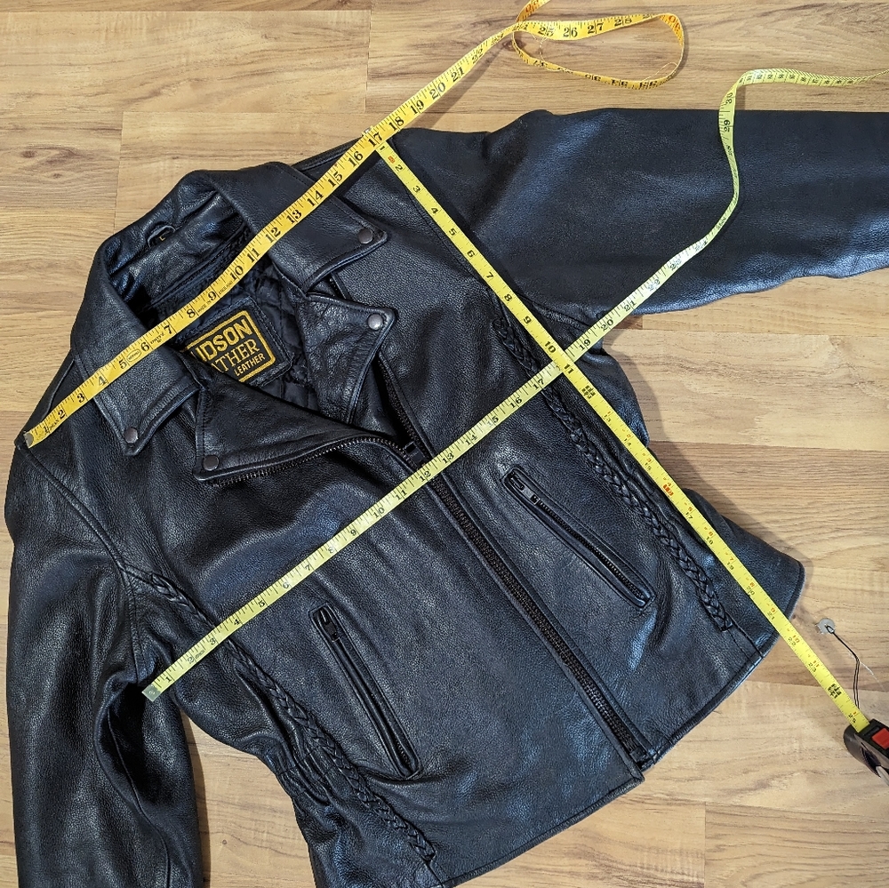 Leather Jacket! - Picture 8 of 9